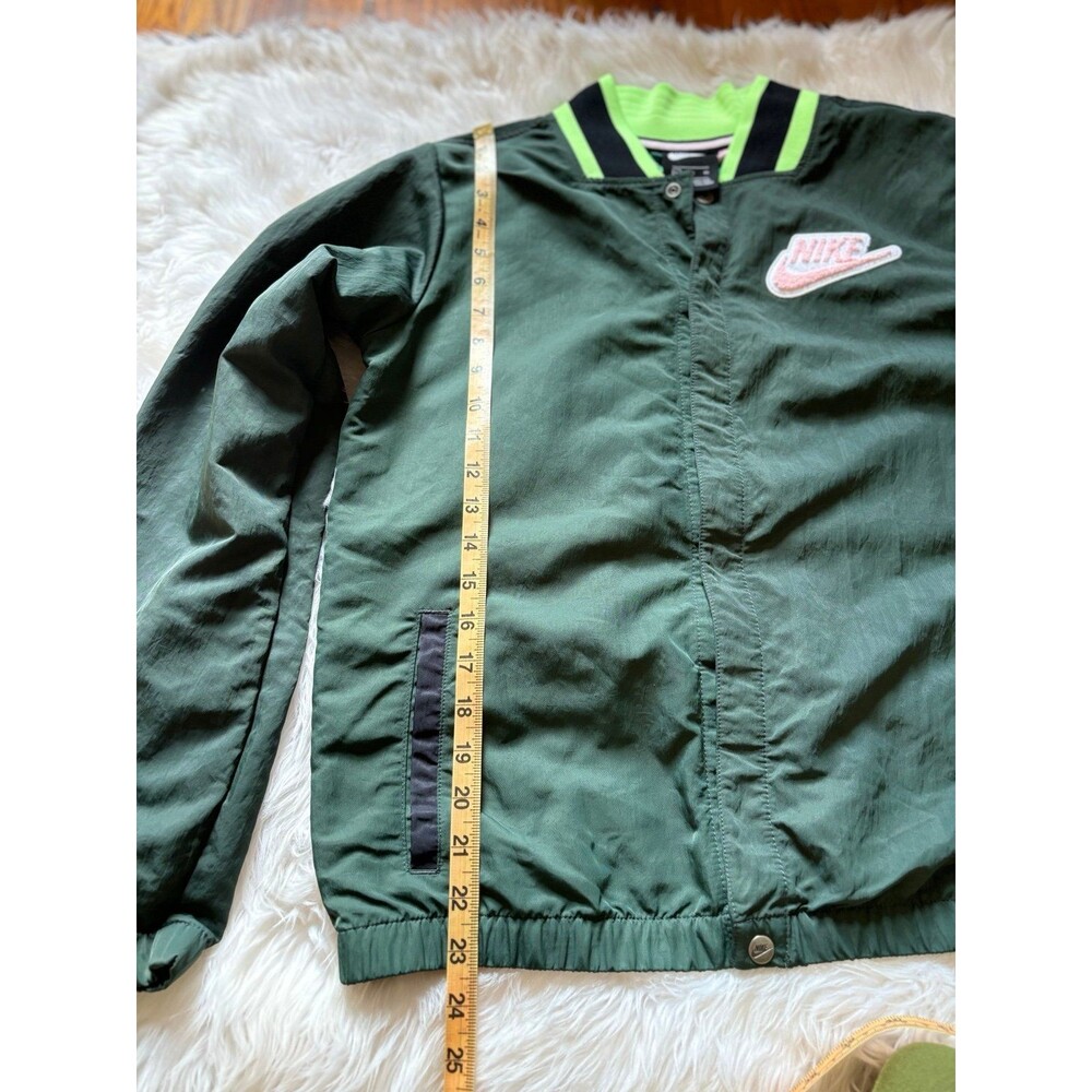 Nike jacket - Picture 5 of 9